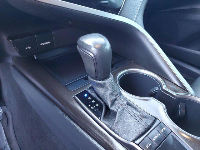 Photo of 2022 Predawn Gray Mica Toyota Camry
