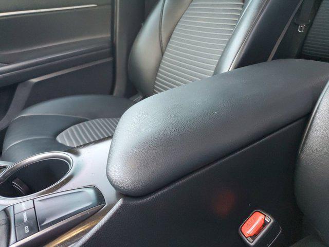 Photo of 2022 Predawn Gray Mica Toyota Camry