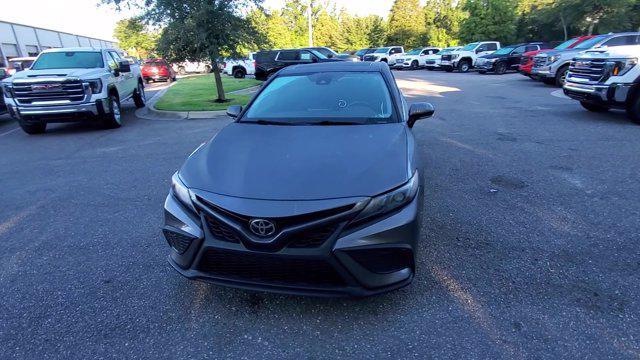 Photo of 2022 Predawn Gray Mica Toyota Camry