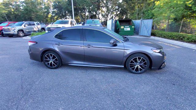 Photo of 2022 Predawn Gray Mica Toyota Camry