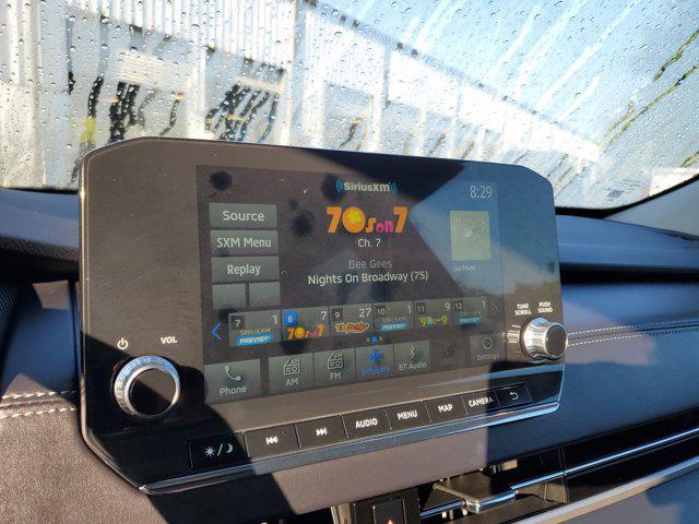 Photo of 2024 Mercury Gray Metallic Mitsubishi Outlander