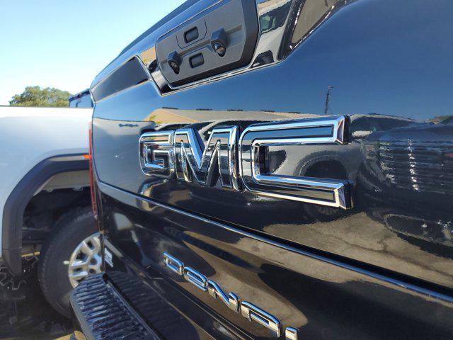 Photo of 2025 Titanium Rush Metallic GMC Sierra 1500