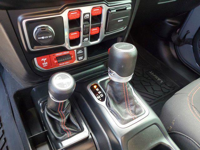 Photo of 2020 Granite Crystal Metallic Clearcoat Jeep Gladiator