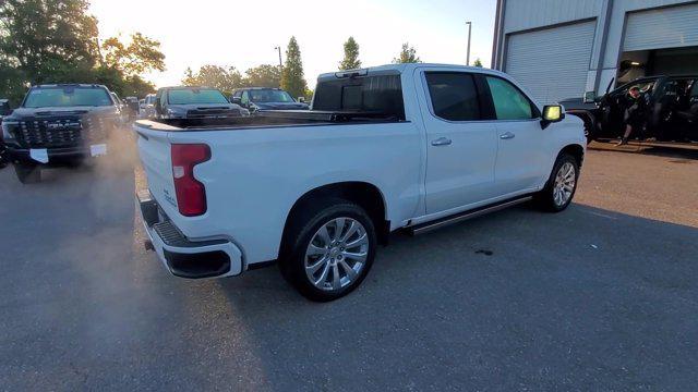 Photo of 2021 Iridescent Pearl Tricoat Chevrolet Silverado 1500