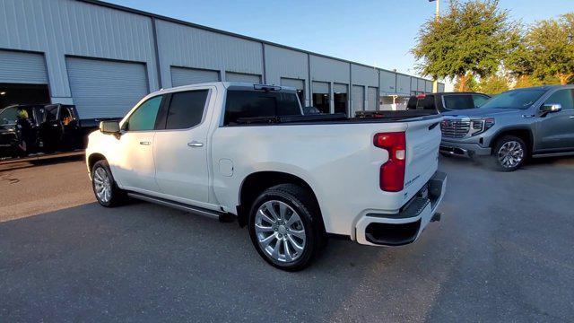 Photo of 2021 Iridescent Pearl Tricoat Chevrolet Silverado 1500