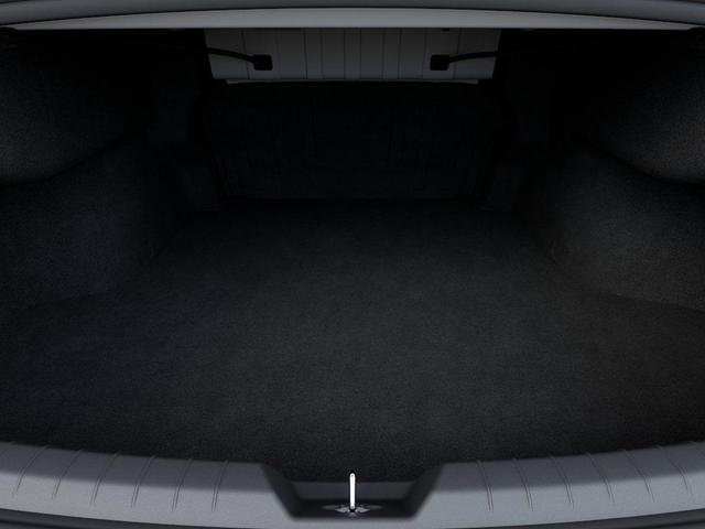 Photo of 2025 Runway Red Kia K5