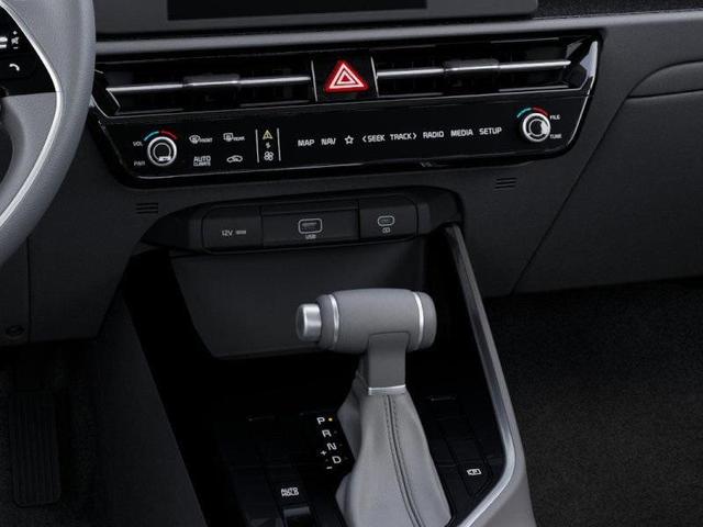 Photo of 2025 Aurora Black Pearl Kia Niro