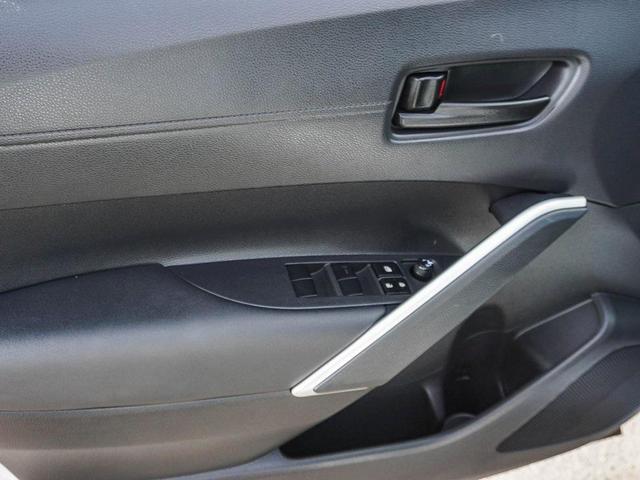 Photo of 2023 White Toyota Corolla Cross