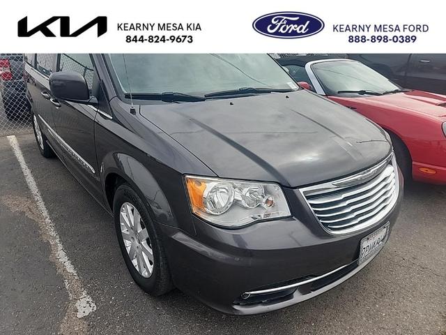 2016 Chrysler Town & Country
