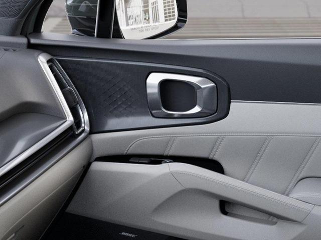 Photo of 2025 Green Kia Sorento Hybrid