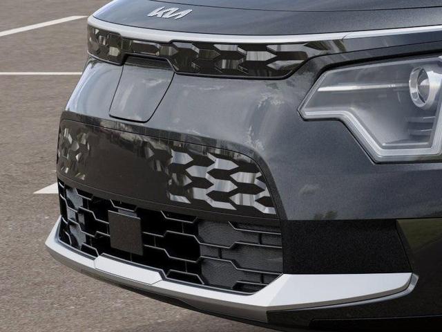 Photo of 2025 Gray Kia Niro EV