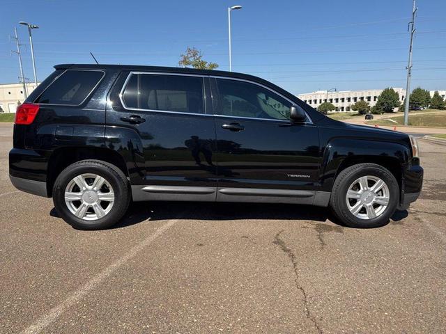 Photo of 2016 Black GMC Terrain