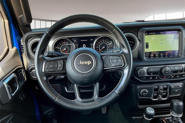 Photo of 2021 Hydro Blue Pearlcoat Jeep Gladiator
