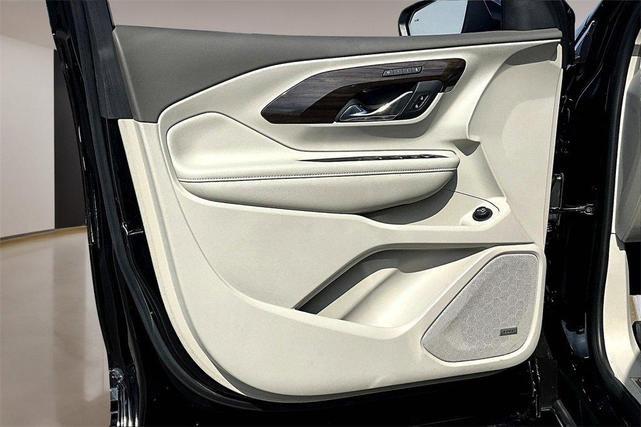 Photo of 2020 Ebony Twilight Metallic GMC Terrain