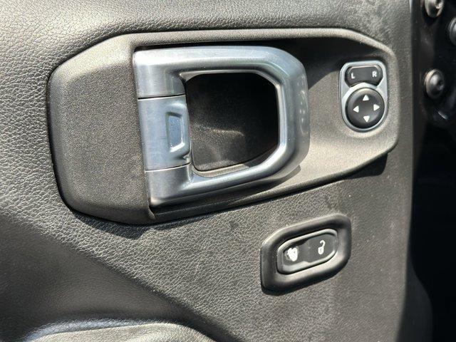 Photo of 2021 Black Clearcoat Jeep Wrangler