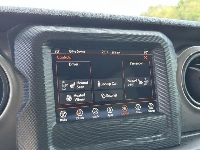 Photo of 2021 Black Clearcoat Jeep Wrangler