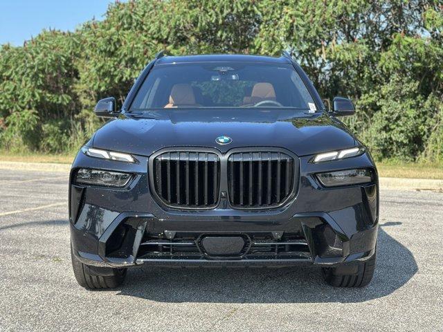Photo of 2026 Carbon Black Metallic BMW X7