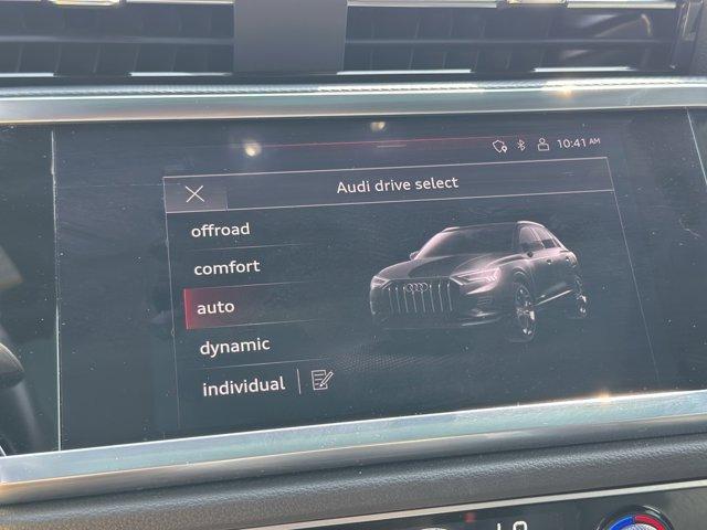Photo of 2022 Ibis White Audi Q3
