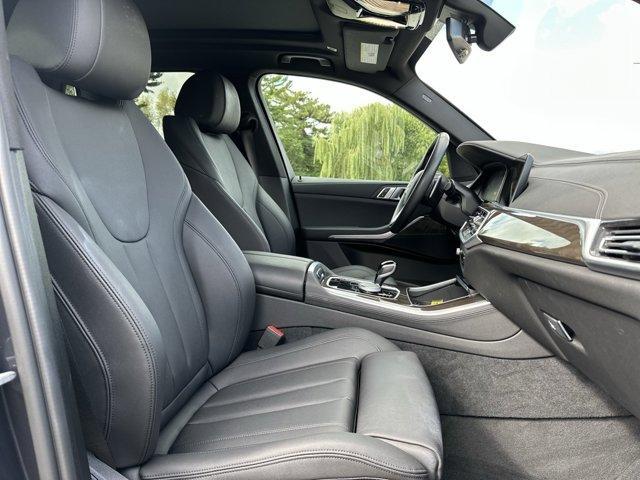 Photo of 2022 Arctic Gray Metallic BMW X5