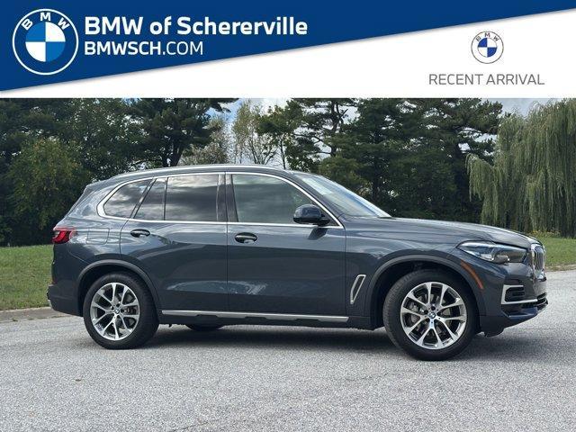 Photo of 2022 Arctic Gray Metallic BMW X5