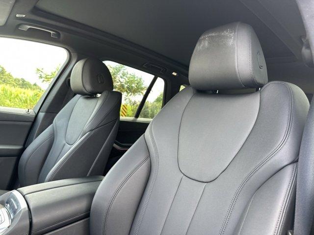 Photo of 2022 Arctic Gray Metallic BMW X5