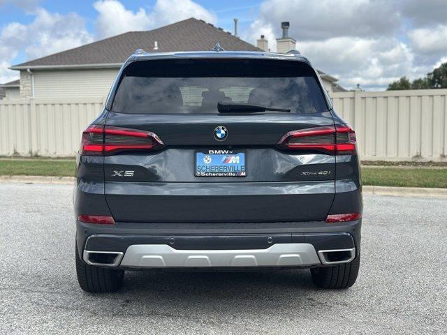 Photo of 2022 Arctic Gray Metallic BMW X5