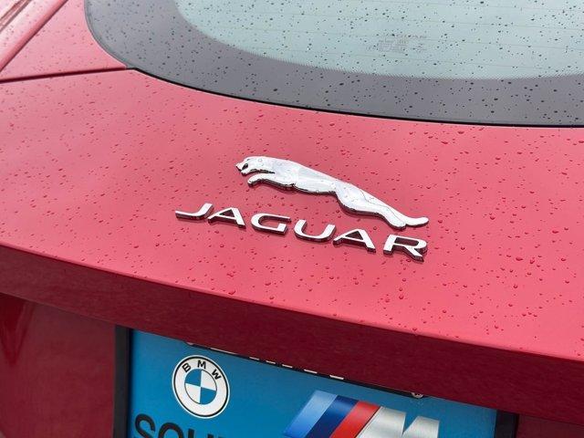 Photo of 2015 Italian Racing Red Jaguar F-TYPE