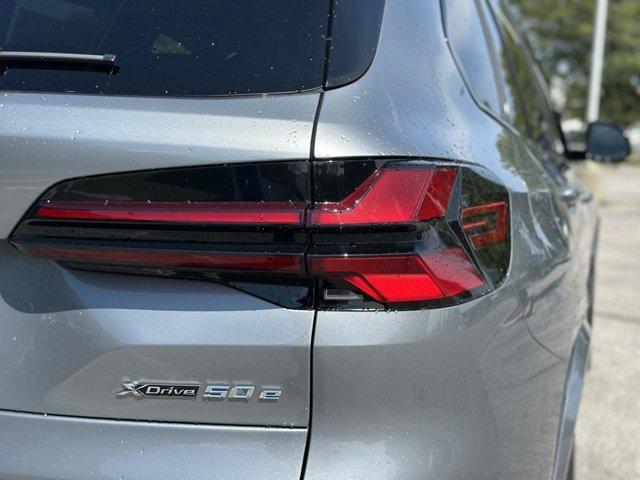 Photo of 2026 Skyscraper Gray Metallic BMW X5 PHEV
