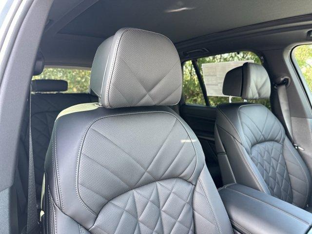 Photo of 2026 Skyscraper Gray Metallic BMW X5 PHEV
