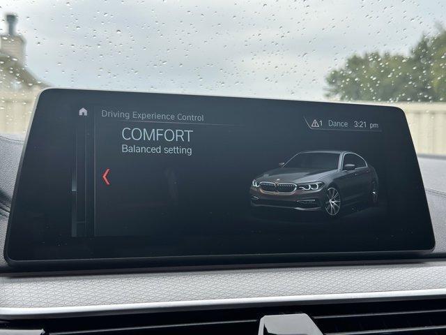 Photo of 2017 Carbon Black Metallic BMW 530