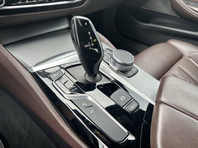 Photo of 2017 Carbon Black Metallic BMW 530
