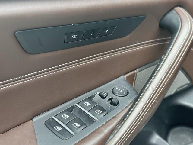 Photo of 2017 Carbon Black Metallic BMW 530