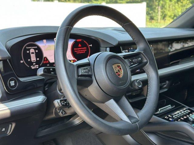 Photo of 2024 Black Porsche Cayenne