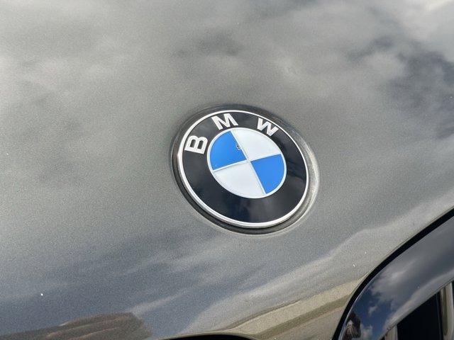 Photo of 2022 Manhattan Green Metallic BMW X5