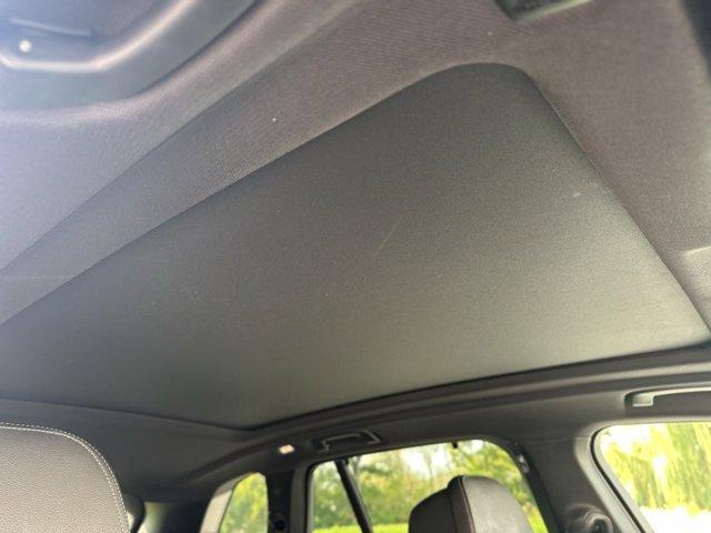 Photo of 2022 Manhattan Green Metallic BMW X5