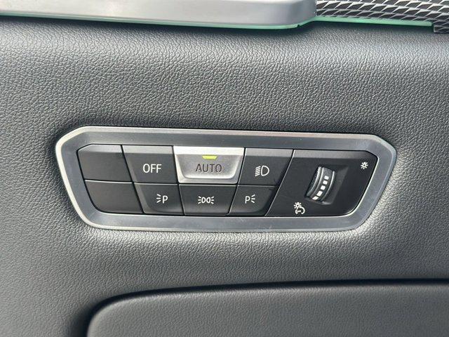 Photo of 2022 Manhattan Green Metallic BMW X5