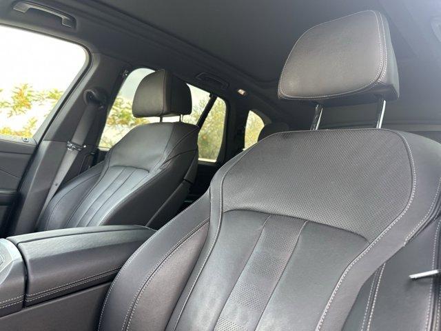 Photo of 2022 Manhattan Green Metallic BMW X5