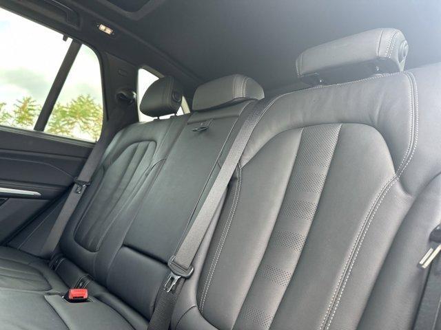 Photo of 2022 Manhattan Green Metallic BMW X5