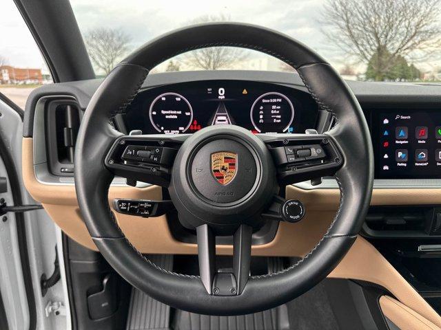 Photo of 2024 White Porsche Cayenne
