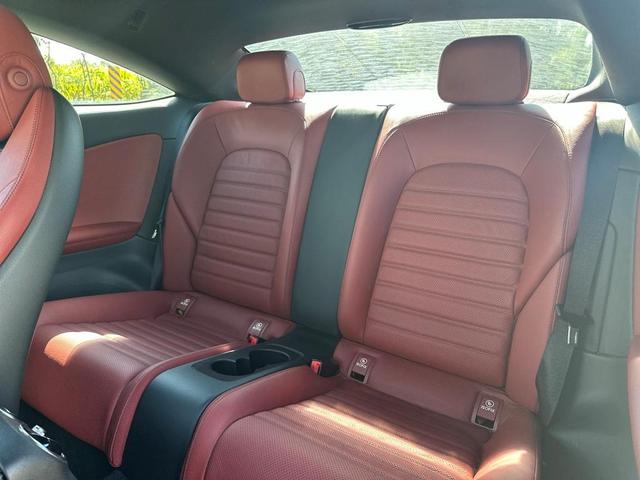 Photo of 2017 Gray Mercedes-Benz C-Class