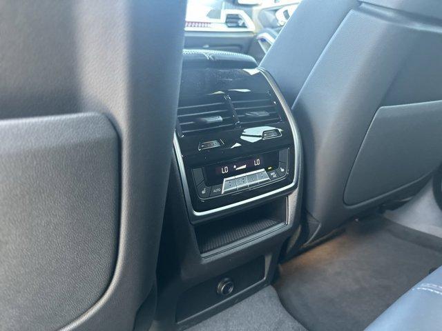 Photo of 2026 Black Sapphire Metallic BMW X6