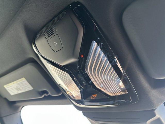 Photo of 2026 Black Sapphire Metallic BMW X6