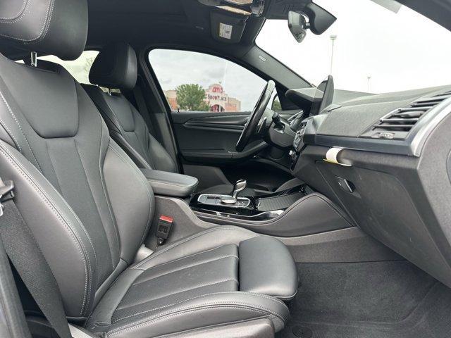 Photo of 2023 Brooklyn Gray Metallic BMW X4