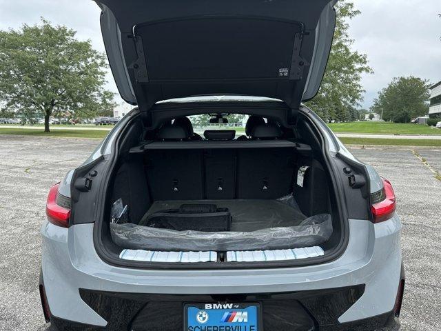 Photo of 2023 Brooklyn Gray Metallic BMW X4