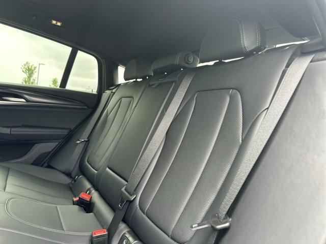 Photo of 2023 Brooklyn Gray Metallic BMW X4