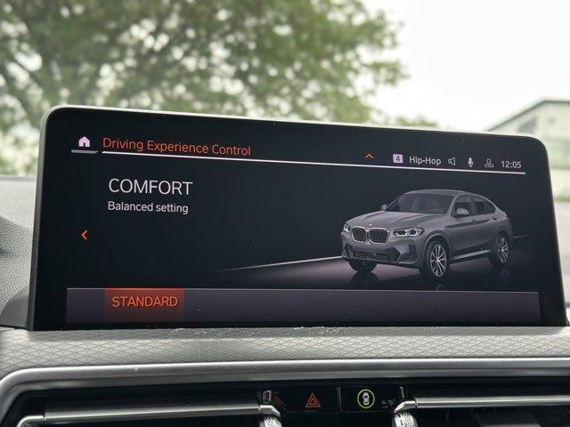 Photo of 2023 Brooklyn Gray Metallic BMW X4