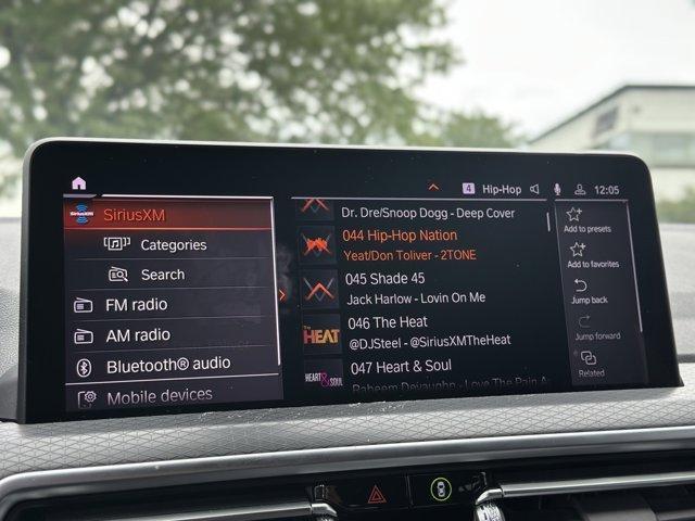 Photo of 2023 Brooklyn Gray Metallic BMW X4