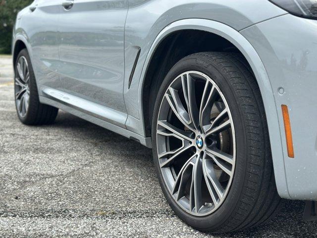 Photo of 2023 Brooklyn Gray Metallic BMW X4