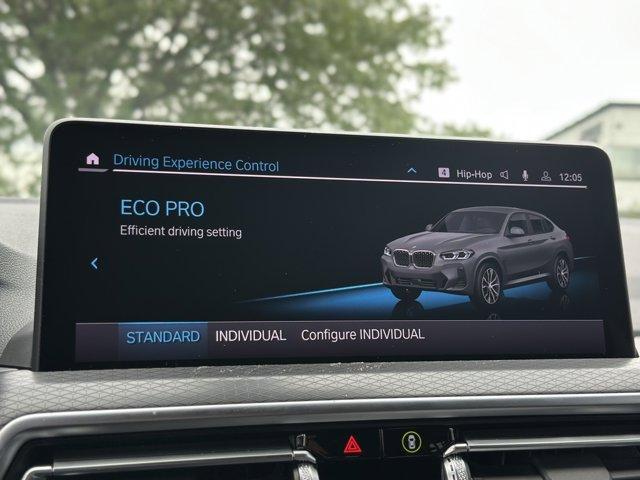 Photo of 2023 Brooklyn Gray Metallic BMW X4