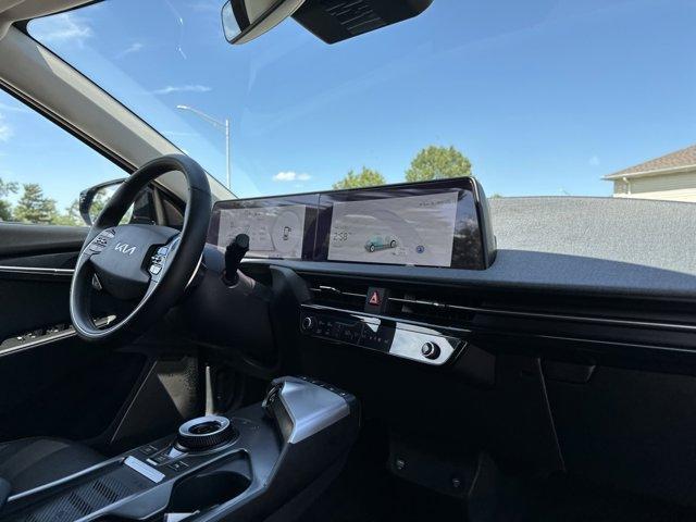 Photo of 2024 Blue Kia EV6